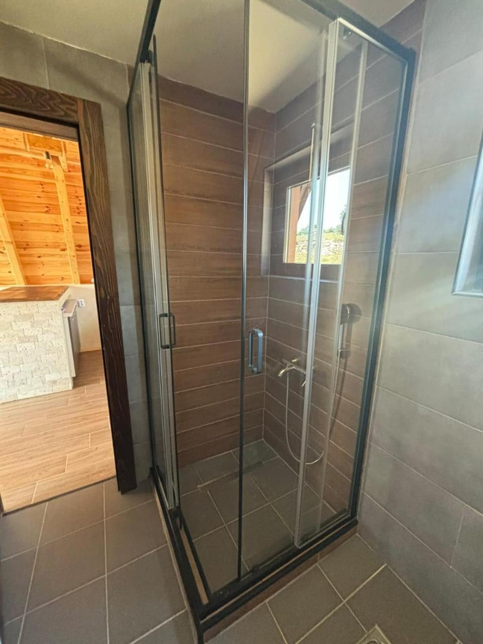 فيلا Sunrise House بلوزين المظهر الخارجي الصورة