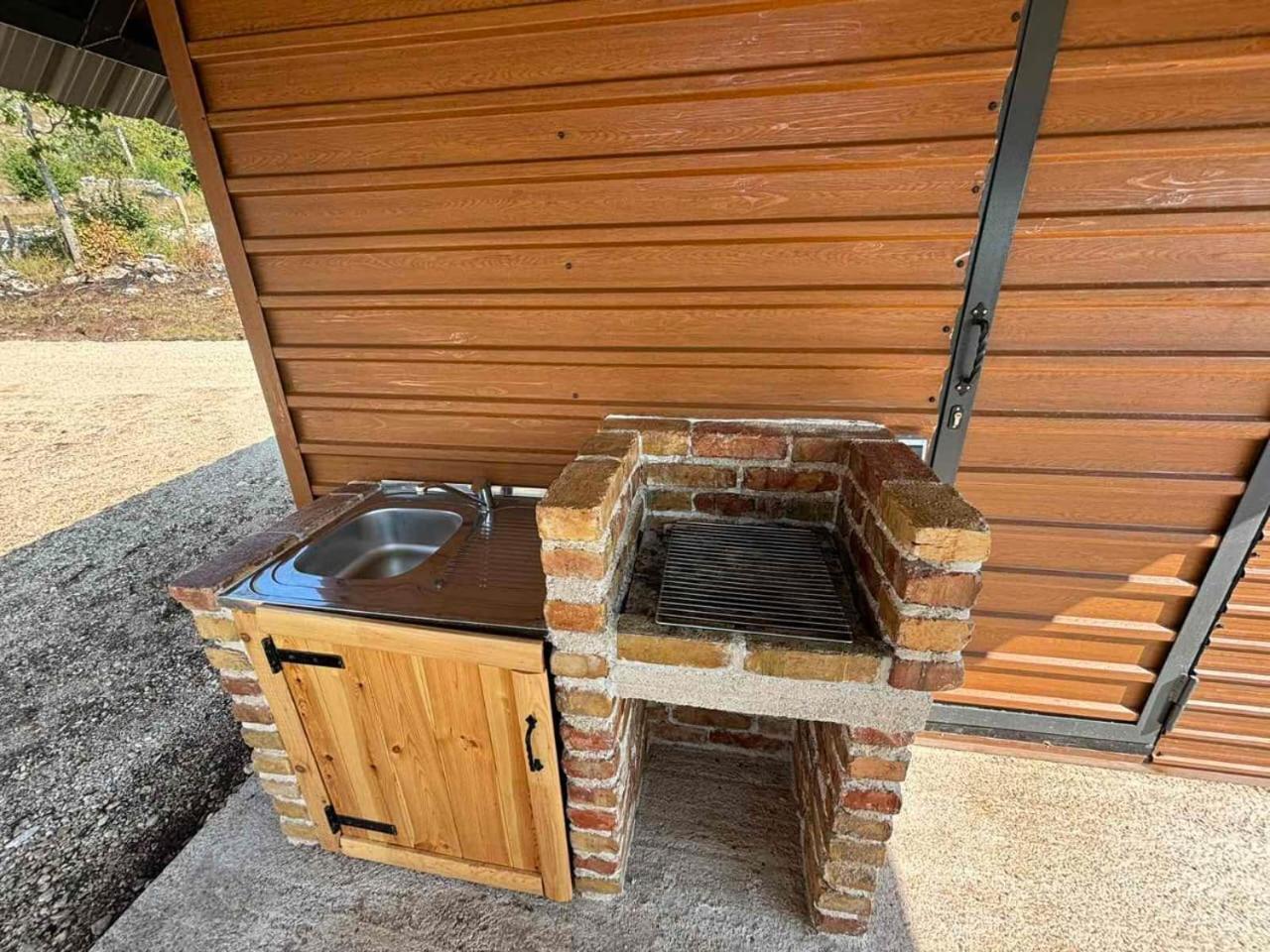 فيلا Sunrise House بلوزين المظهر الخارجي الصورة